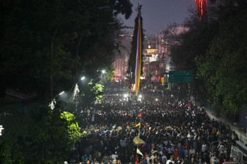 यस्तो देखियो सेतो मच्छिन्द्रनाथको रथयात्राको रमझम (तस्वीरहरू)